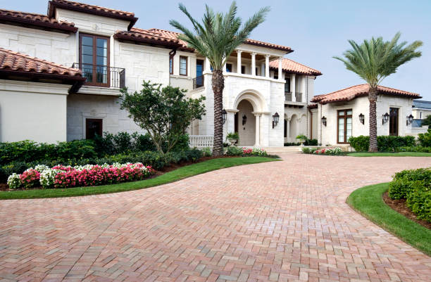  Evansville, WI Driveway Pavers Pros